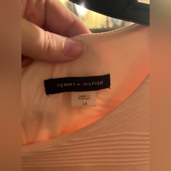 Dress - Picture 4 of 4